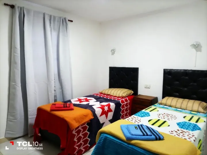 Habitacion Doble H4 (dos camas simples) 15m2 ALQUILER TURISTICO centro de Merlo